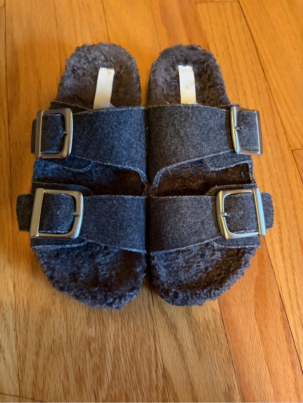 Faux-Shearling Buckle Slide Sandals - Gray